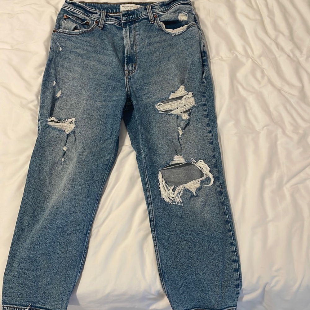 Abercrombie & Fitch Curve Love Ultra High Rise Ankle Straight Jeans